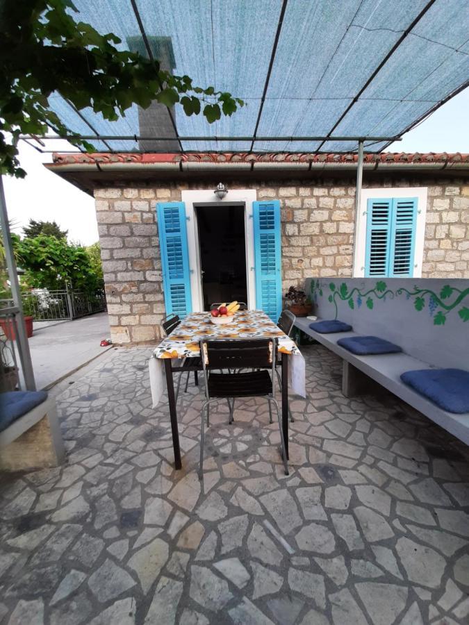 Apartment Magazini Petrovac ภายนอก รูปภาพ