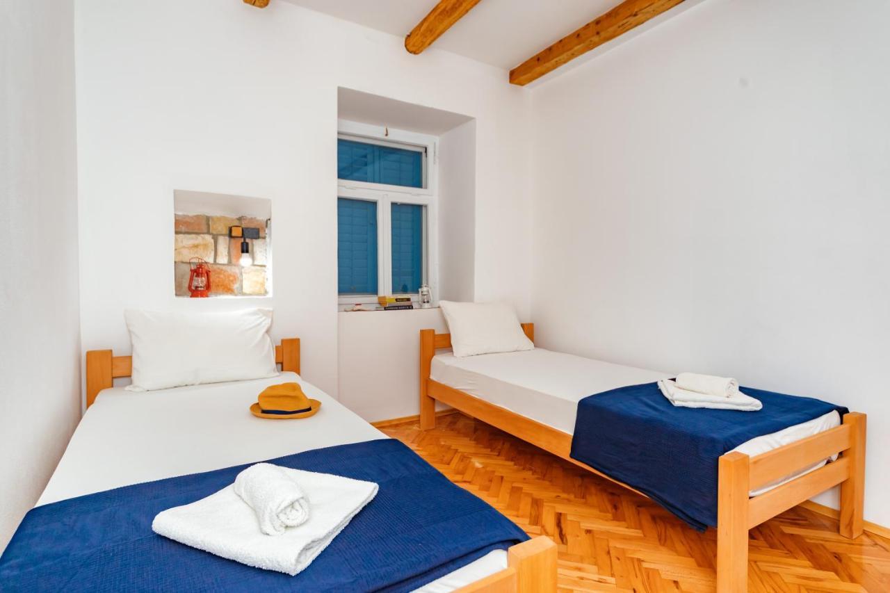 Apartment Magazini Petrovac ภายนอก รูปภาพ