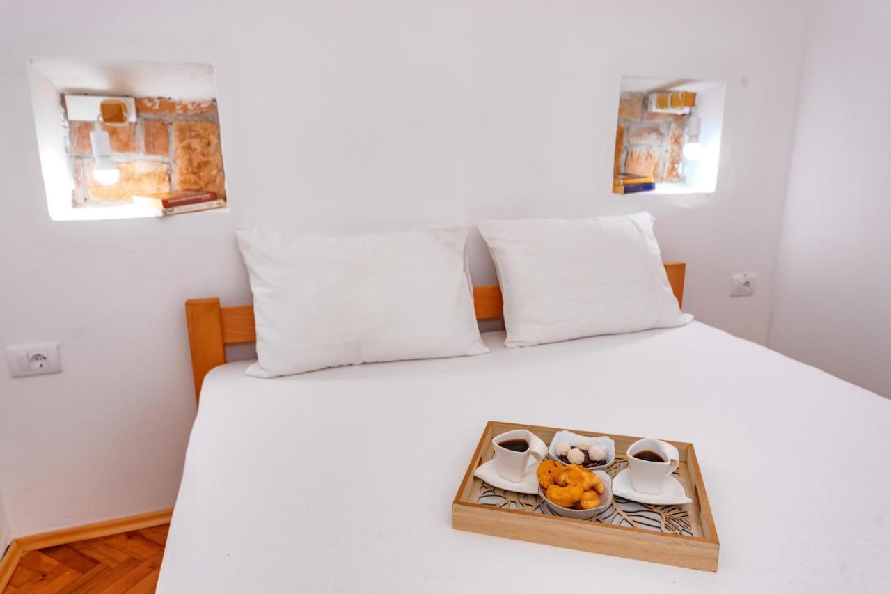 Apartment Magazini Petrovac ภายนอก รูปภาพ