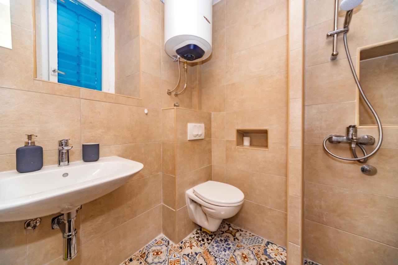 Apartment Magazini Petrovac ภายนอก รูปภาพ