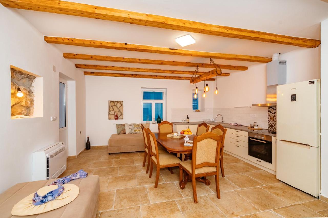 Apartment Magazini Petrovac ภายนอก รูปภาพ