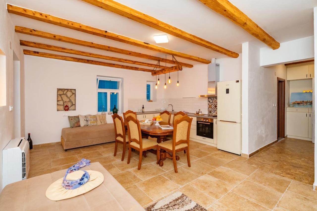 Apartment Magazini Petrovac ภายนอก รูปภาพ